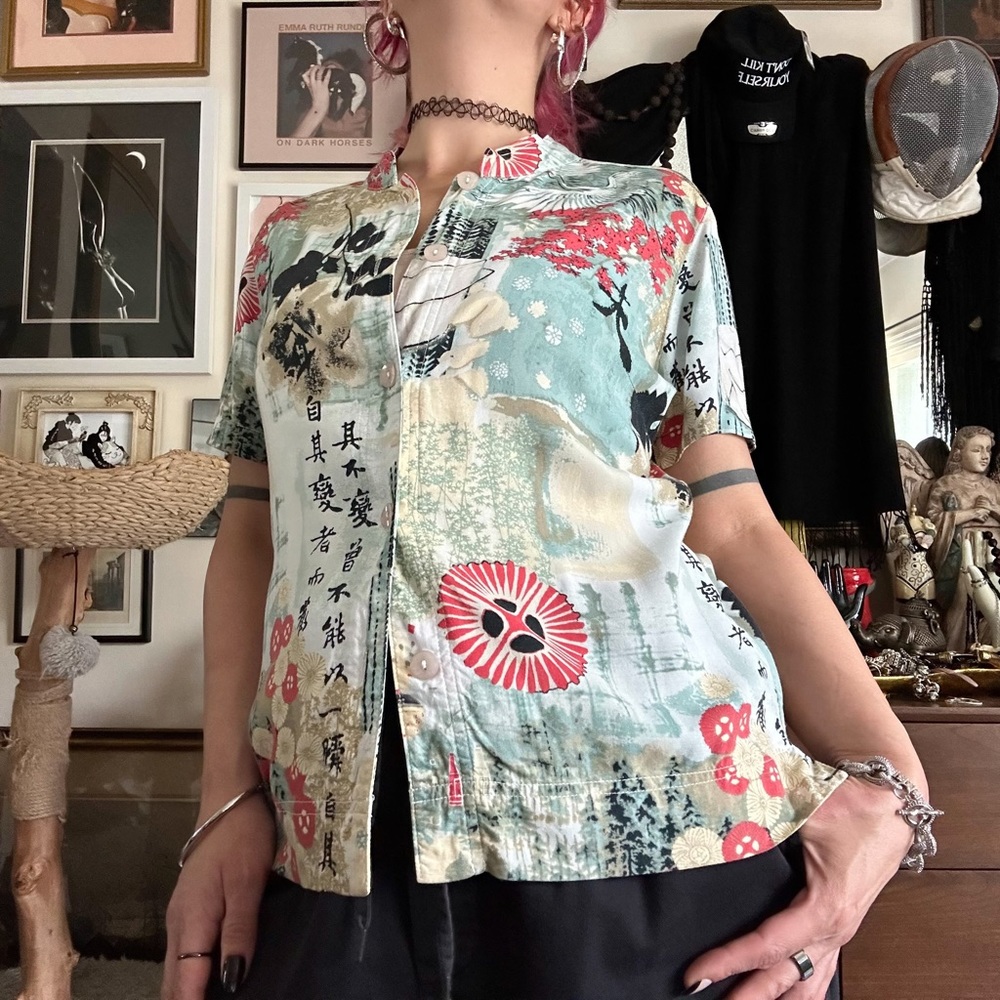 weekend clothes line east asian inspired rayon button up / size medium